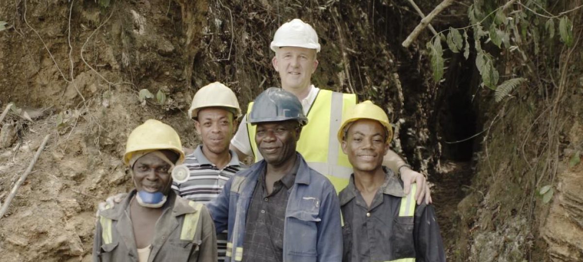 Nico Rienks in goudmijn Ghana