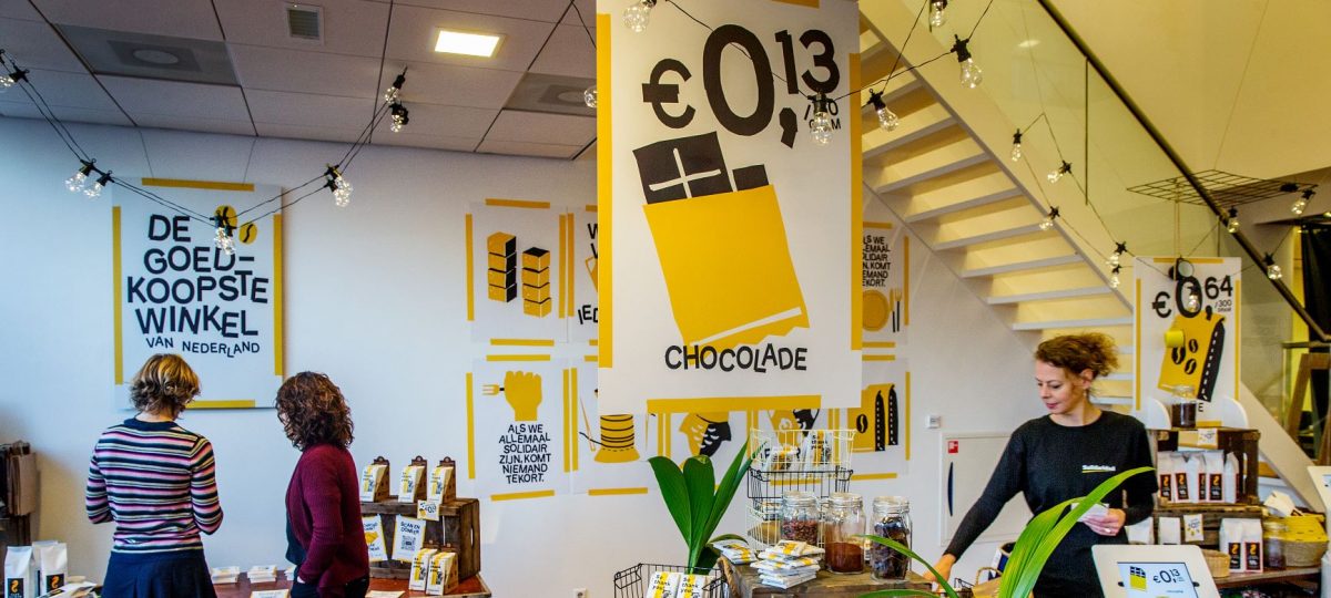 Opening goedkoopste winkel van Nederland Black Friday